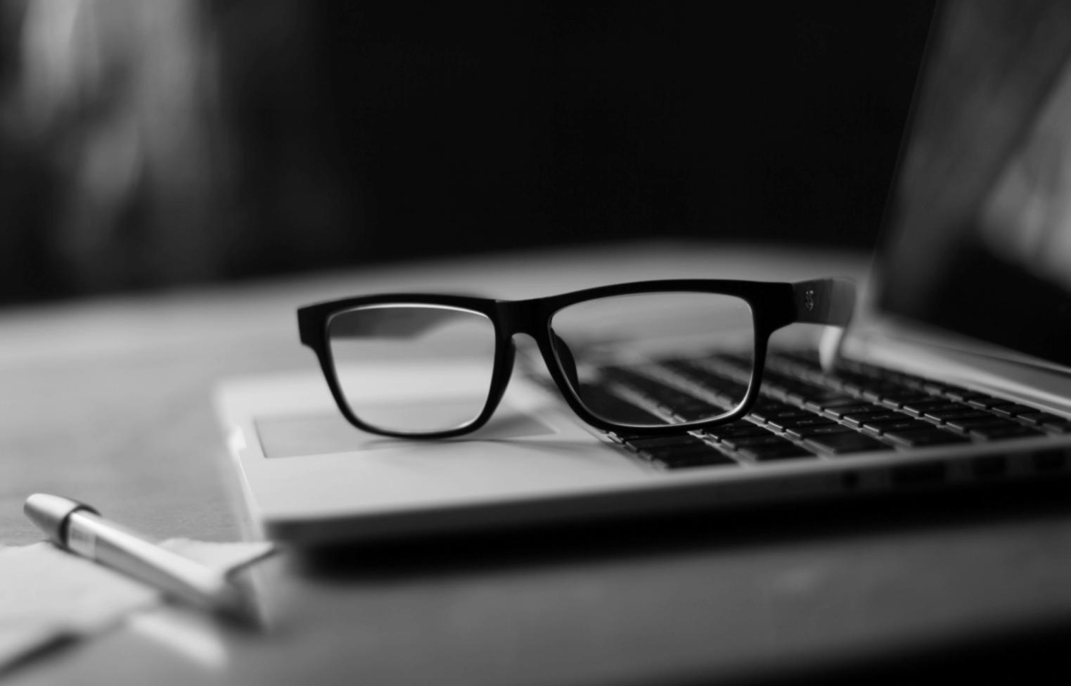 Professional business communication training session with participants engaged in financial discussion